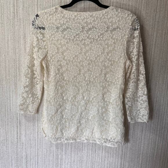 Christopher &‎ Banks Cream Lace 3/4 Top Size Medium Petite - Picture 2 of 9